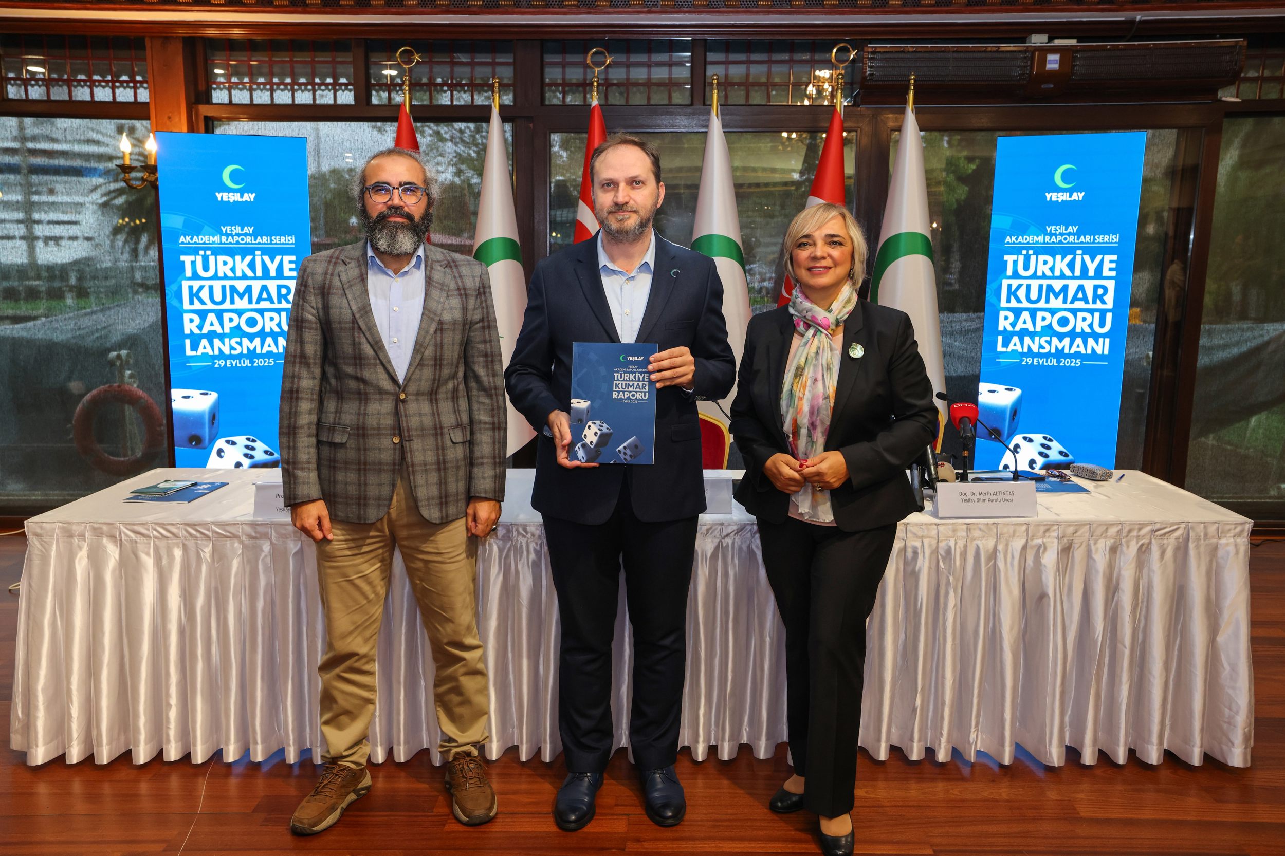 YEŞİLAY, TÜRKİYE'DE EN KAPSAMLI OLARAK HAZIRLANAN  İLK KUMAR RAPORUNU AÇIKLADI 