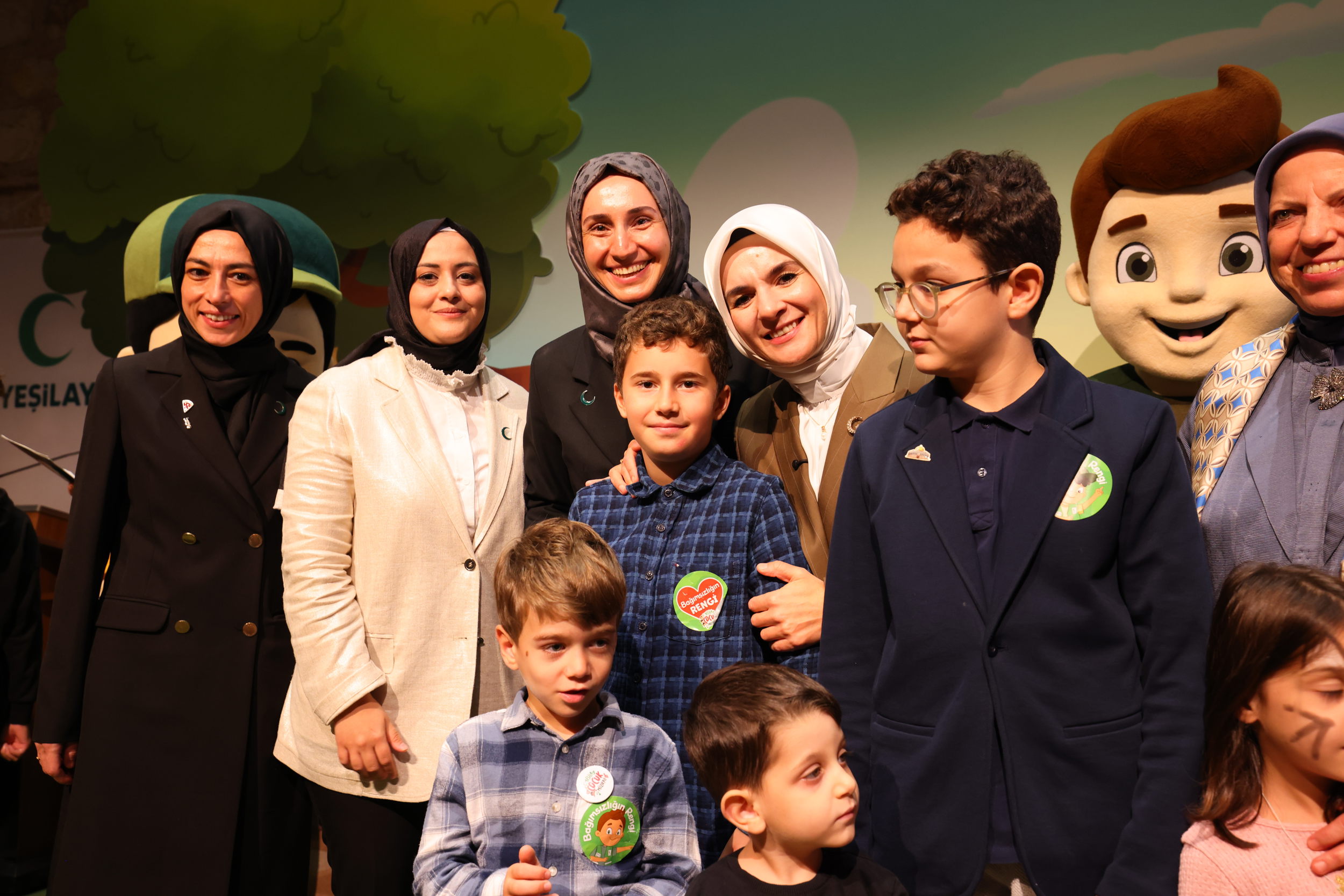 YEŞİLAY, “BAĞIMSIZLIĞIN RENGİ” ADLI ÇOCUK MÜZİKALİ İLE  BAĞIMSIZLIK BİLİNCİNİ SAHNEYE TAŞIDI