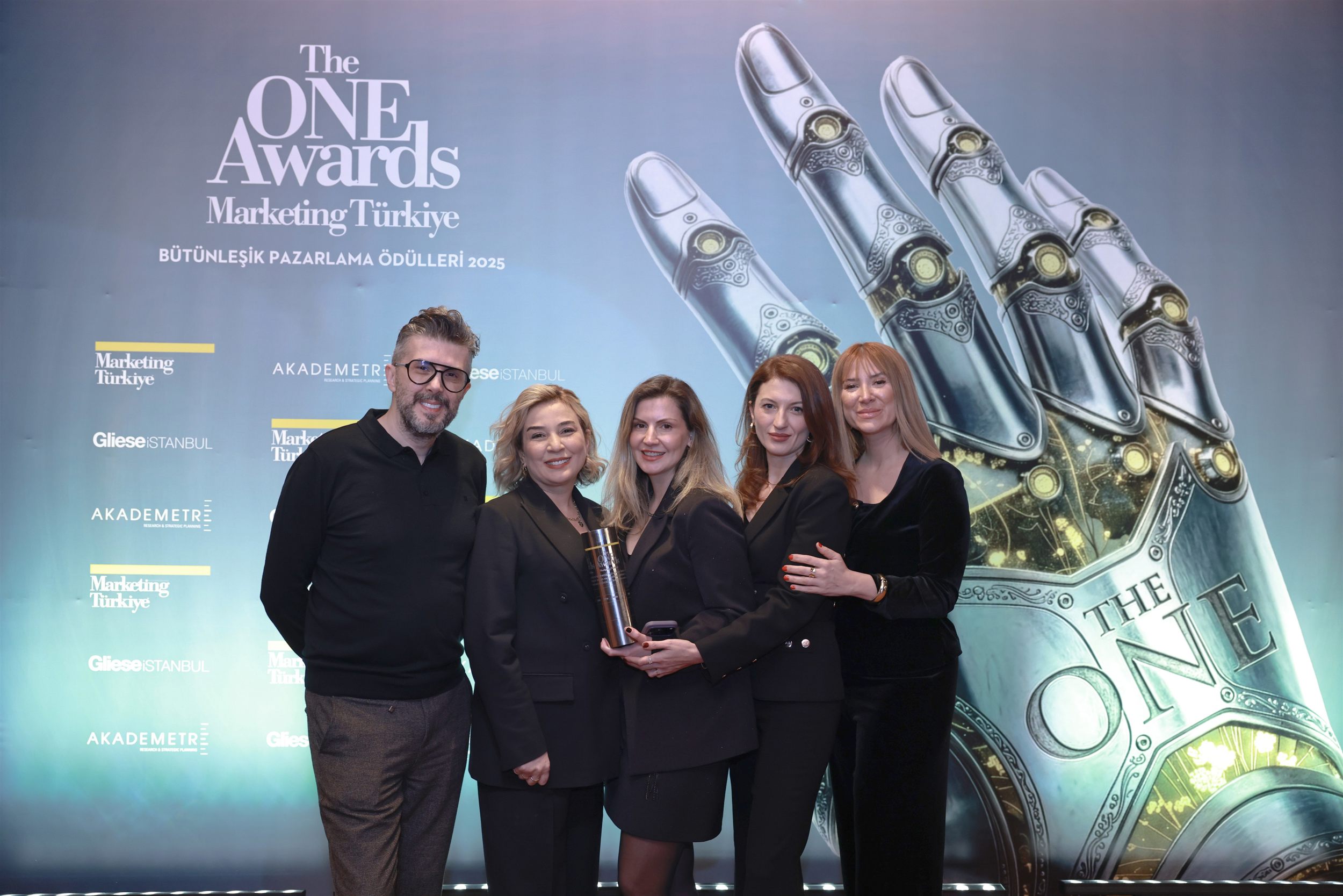 Orzax, The ONE Awards’ta 4. Kez “Yılın İtibarlı Markası” Seçildi