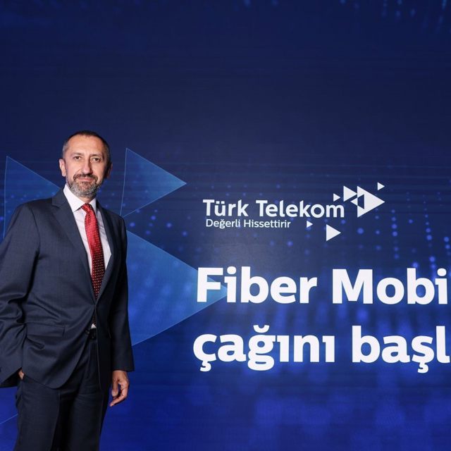 Türk Telekom’dan mobilde güçlü büyüme, tarihi rekor