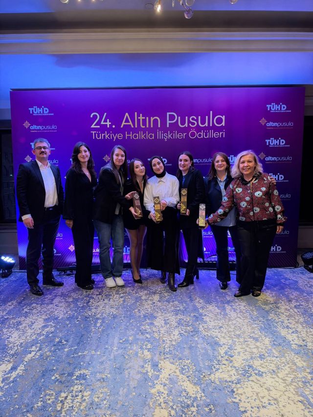 Lorbi PR’ın iletişimde değer yaratan projeleri Altın Pusula ile taçlandı! 