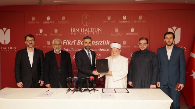 İbn Haldun Üniversitesi Tirmizî’nin hadis kitabının en güvenilir baskısını yayınlayacak